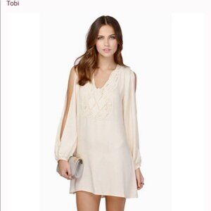 TOBI Lace Front Shift Dress - Small
